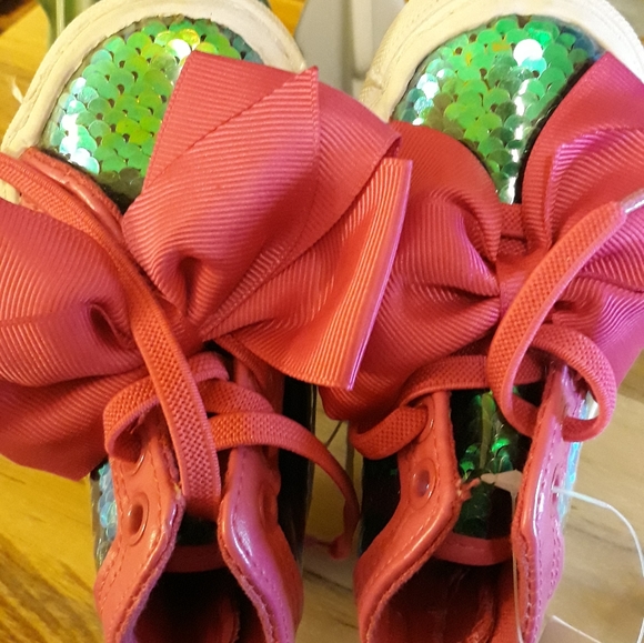 JoJ0 Siwa Sequined Sneakers Toddler 5-NEW-JUNIOR AKA member - Picture 2 of 4
